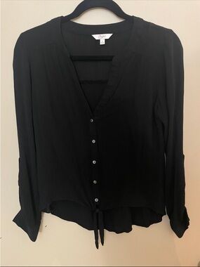 Black Button-Front Tie-Hem Blouse